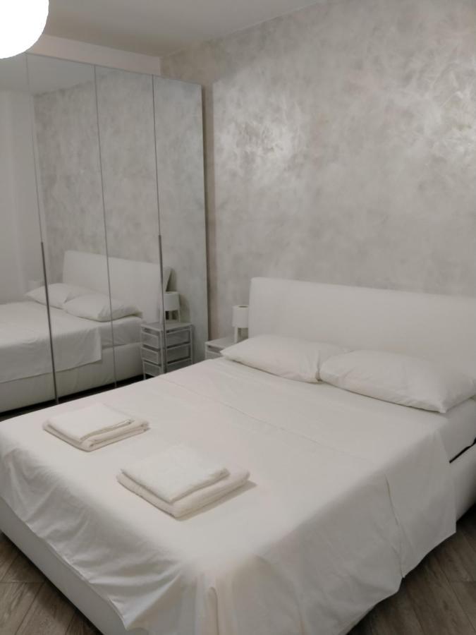 コモ Casa Vacanza Volintiruヴィラ エクステリア 写真